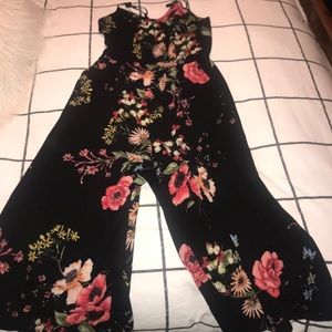 Evereve jumpsuit